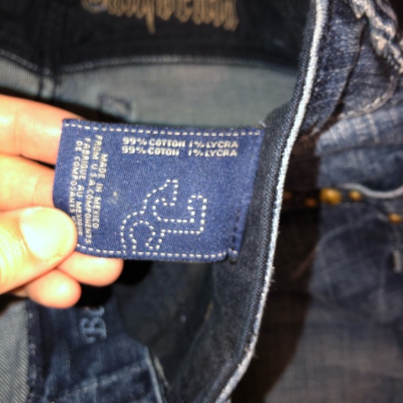 J & Company Jeans Mid Wash "Born in California" - Picture 5 of 7